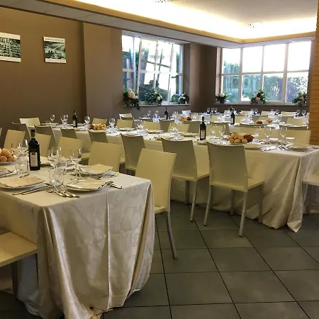 兰格鲁酒店 酒店
