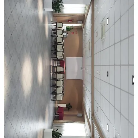 兰格鲁酒店 酒店